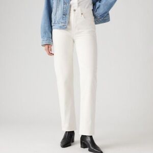 LEVI’S Premium High Rise Wedgie Straight Fit Jeans in White Size 24